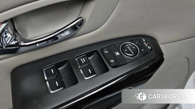 Kia The New Carnival 2018 Белый из Кореи, фото 4