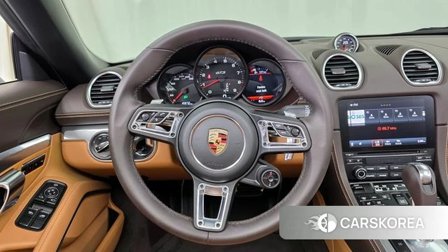 Porsche 718 Boxster 2023 Серебряный из Кореи, фото 4