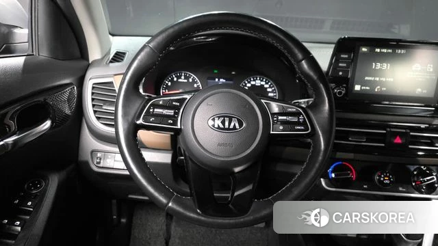 Kia Seltos 2021 Черный из Кореи, фото 4