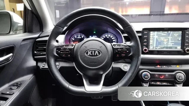 Kia Stonic 2019 Белый из Кореи, фото 4