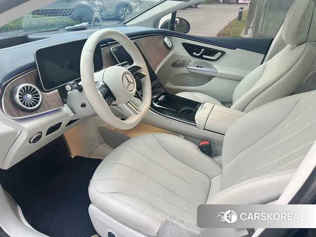 Mercedes-Benz EQE 2023 Черный из Китая, фото 4