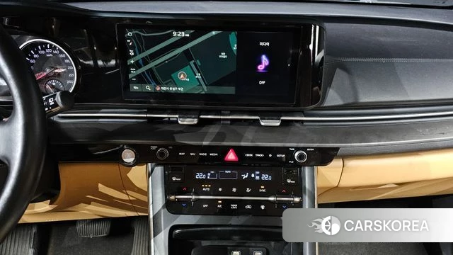 Kia Carnival 4th generation 2022 Белый из Кореи, фото 4