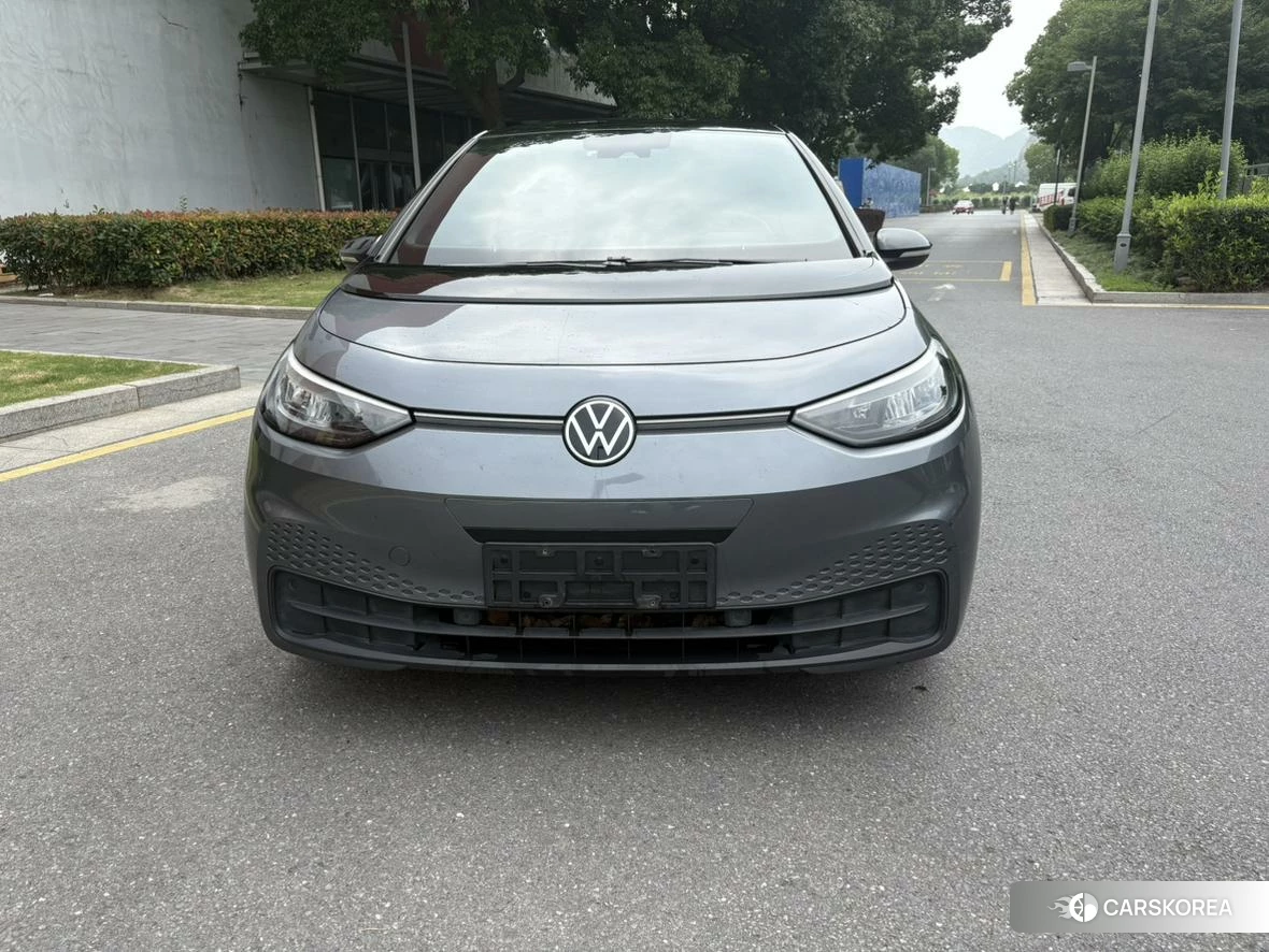 Volkswagen ID.3 2022 Серебристо-серый из Китая, фото 4