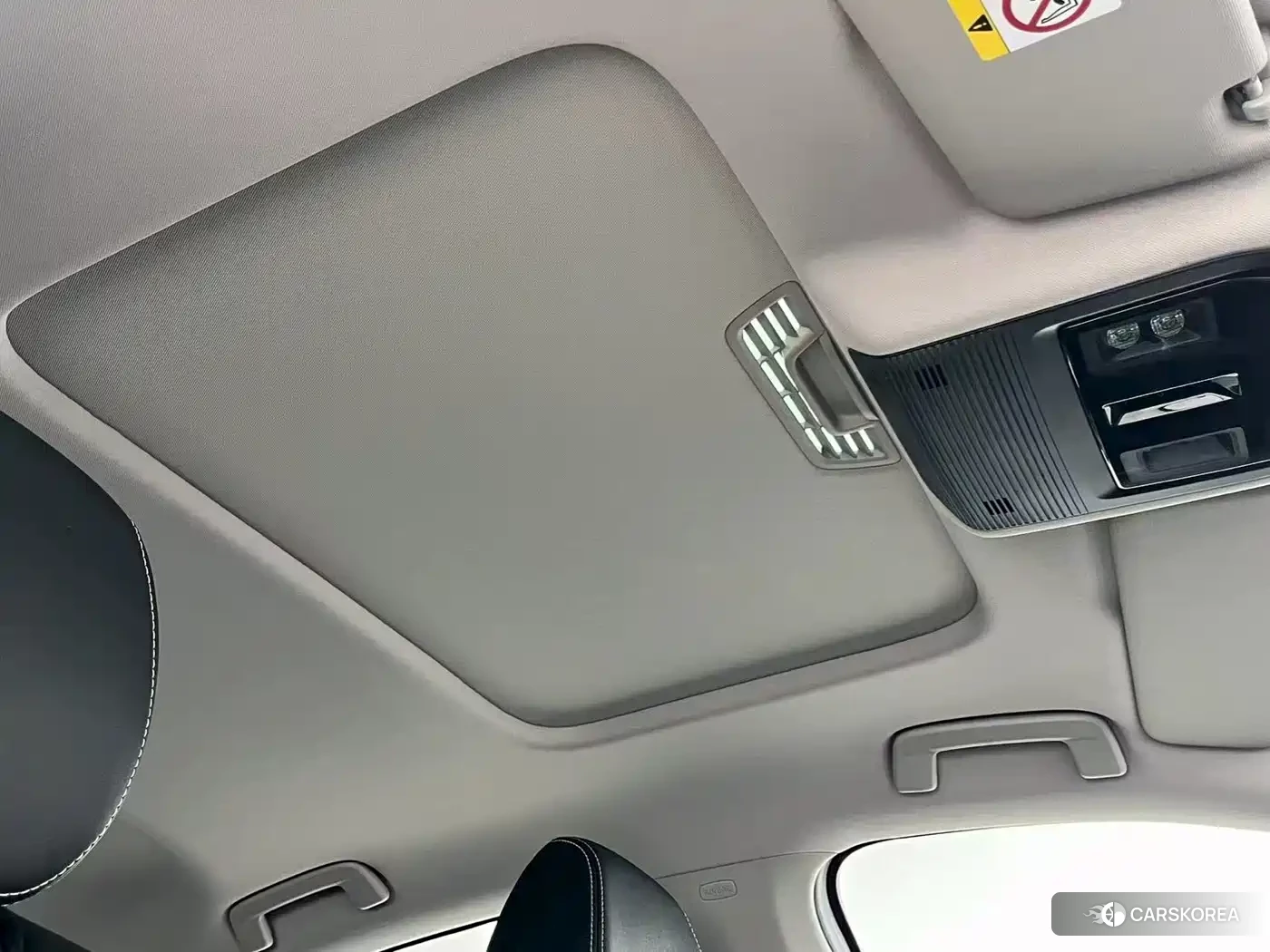 Skoda Octavia 2024 Белый из Китая, фото 4