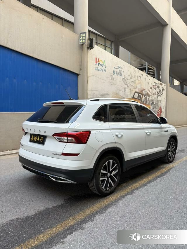 Skoda Komick 2024 Белый из Китая, фото 4