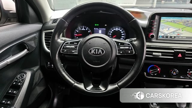 Kia Seltos 2021 Белый из Кореи, фото 4