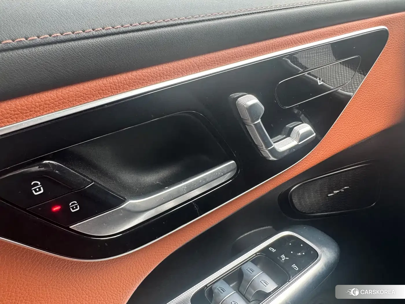Mercedes-Benz GLC 2024 Черный из Китая, фото 4