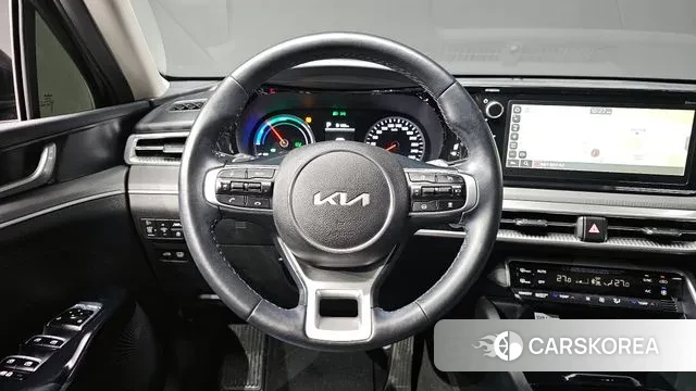 Kia K5 Hybrid 3rd Generation 2023 Черный из Кореи, фото 4