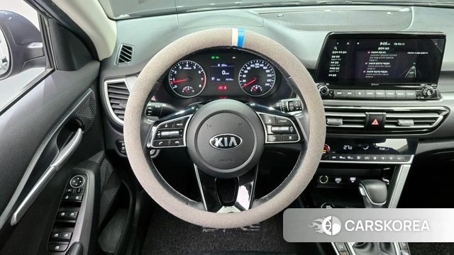 Kia Seltos 2020 Серый из Кореи, фото 4
