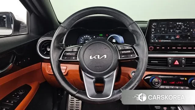 Kia The New K3 2nd generation 2022 Белый из Кореи, фото 4