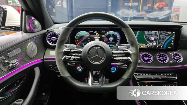 Mercedes-Benz E-Class W213 2022 Белый из Кореи, фото 4