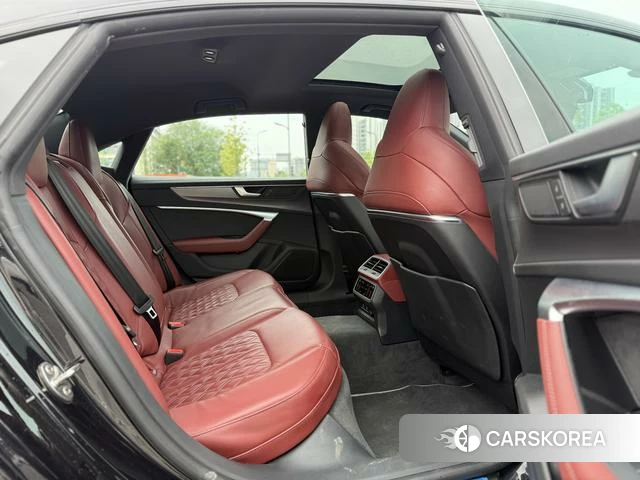 Audi A7L 2025 Черный из Китая, фото 4