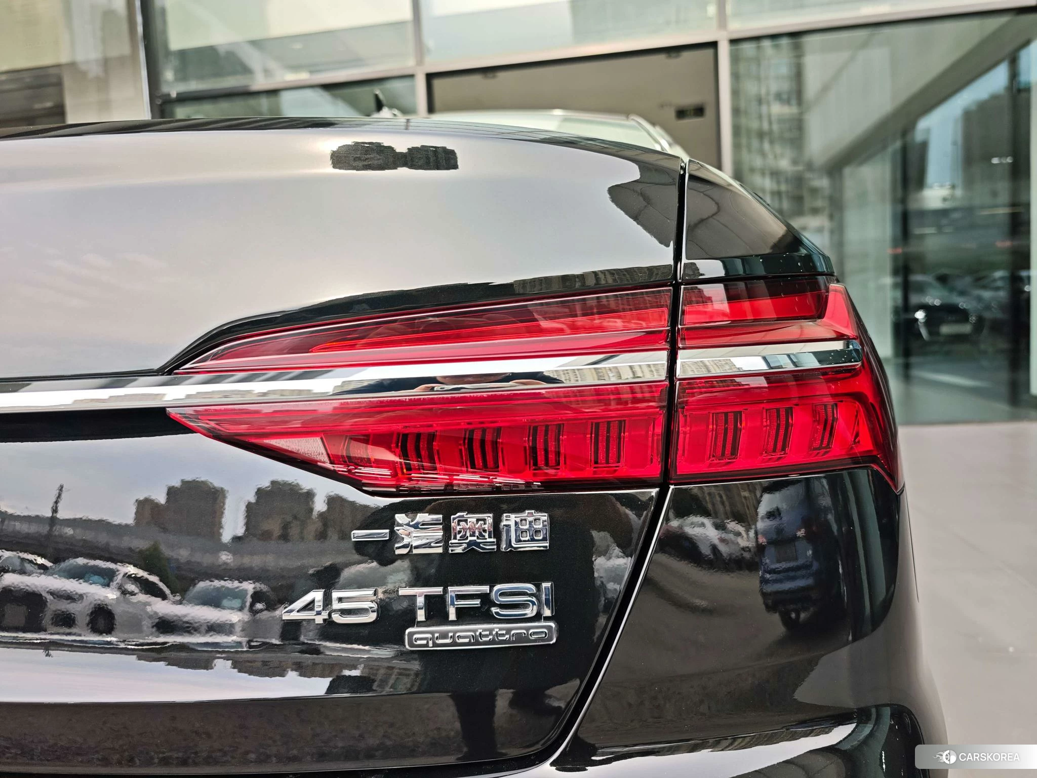 Audi A6L 2023 Черный из Китая, фото 4