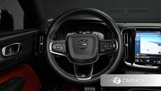 Volvo XC40 2018 Белый из Кореи, фото 4