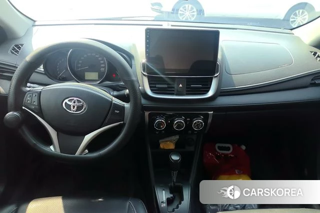 Toyota YARIS L Zhixuan 2021 Белый из Китая, фото 4