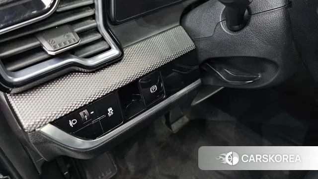 Kia Sportage 5th Generation 2021 Черный из Кореи, фото 4