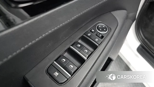 Kia The New K3 2nd generation 2023 Белый из Кореи, фото 4