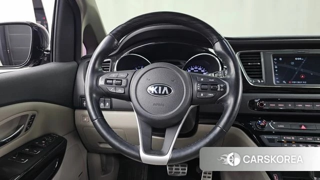 Kia The New Carnival 2018 Черный из Кореи, фото 4