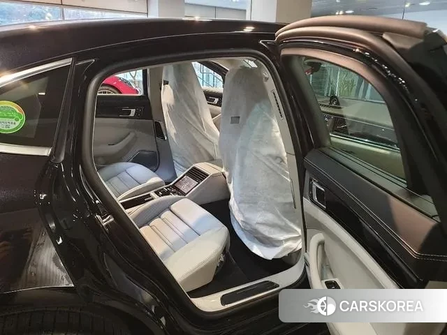 Porsche Panamera (971) 2020 Черный из Кореи, фото 4