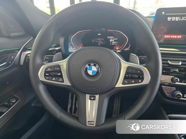 BMW 6 Series GT (G32) 2024 Серебристо-серый из Кореи, фото 4