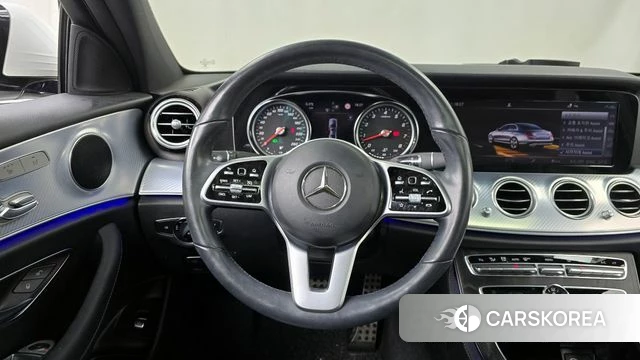 Mercedes-Benz E-Class W213 2019 Белый из Кореи, фото 4