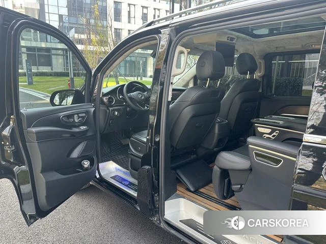 Mercedes-Benz V-class 2021 Черный из Китая, фото 4
