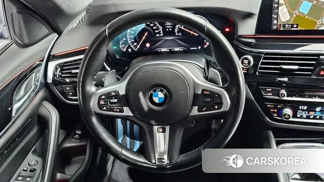 BMW 5 Series (G30) 2019 Серый из Кореи, фото 4