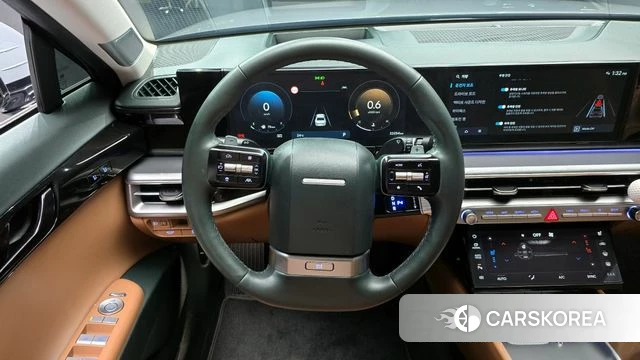Hyundai Grandeur (GN7) 2024 Серебристо-серый из Кореи, фото 4