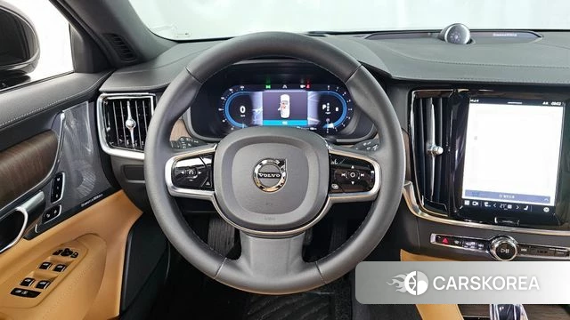 Volvo S90 2023 Черный из Кореи, фото 4