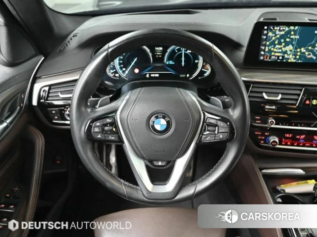 BMW 5 Series (G30) 2018 Черный из Кореи, фото 4