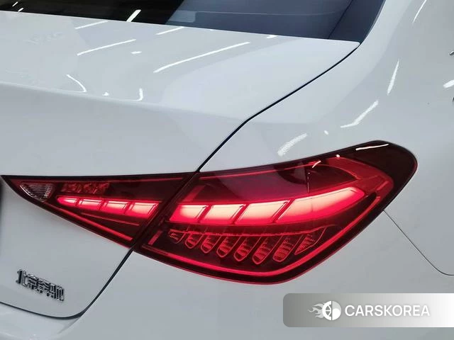 Mercedes-Benz Class C id 4209254 из Китая 4