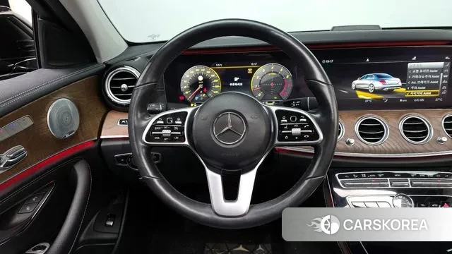 Mercedes-Benz E-Class W213 2019 Черный из Кореи, фото 4