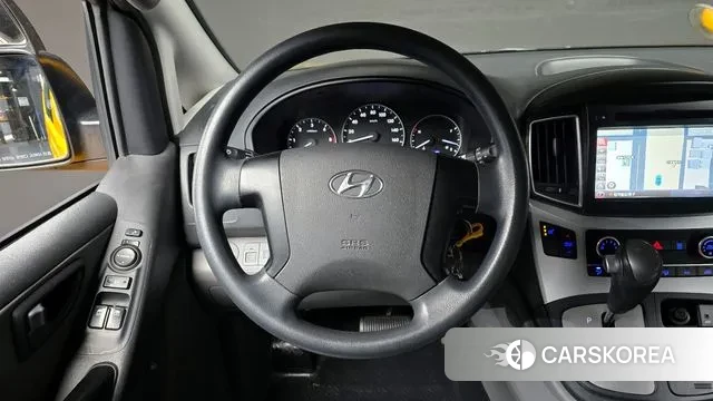 Hyundai The New Grand Starex 2018 Желтый из Кореи, фото 4