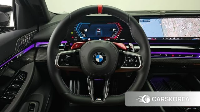 BMW M5 (G90) 2025 Серый из Кореи, фото 4