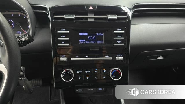 Hyundai Tucson (NX4) 2022 Серебряный из Кореи, фото 4