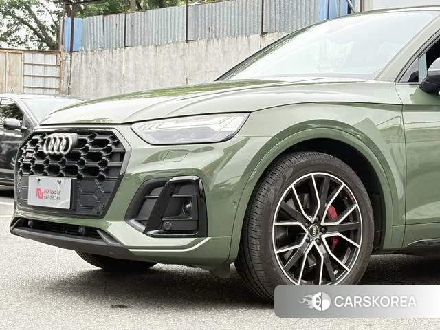 Audi SQ5 2023 Зеленый из Китая, фото 4