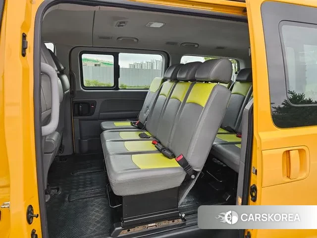 Hyundai The New Grand Starex 2021 Желтый из Кореи, фото 4