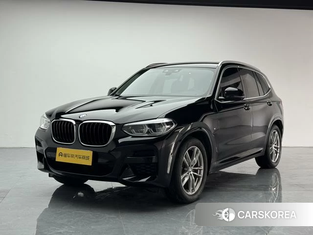 BMW X3 2021 Черный из Китая, фото 4