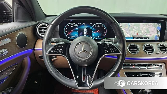 Mercedes-Benz E-Class W213 2021 Черный из Кореи, фото 4