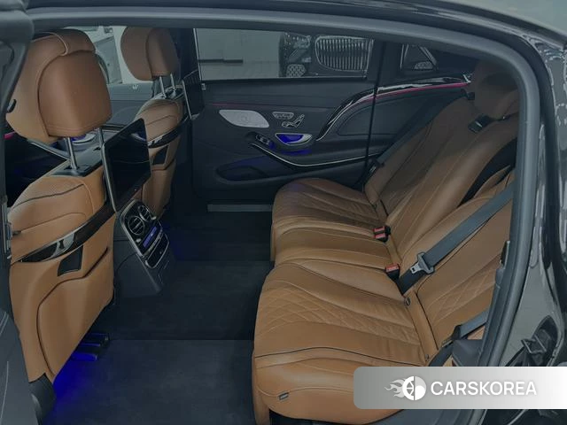Mercedes-Benz Maybach S-class 2021 Черный из Китая, фото 4