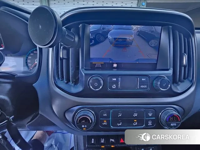 Chevrolet (GM Daewoo) Real New Colorado 2021 Черный из Кореи, фото 4