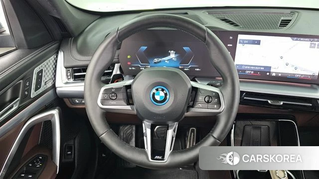 BMW iX1 (U11) 2025 Синий нефрит из Кореи, фото 4