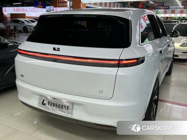 Ideal car Ideal L7 2023 Белый из Китая, фото 4