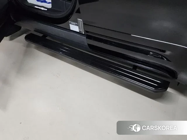 Land Rover Defender (L663) 2025 Черный из Кореи, фото 4