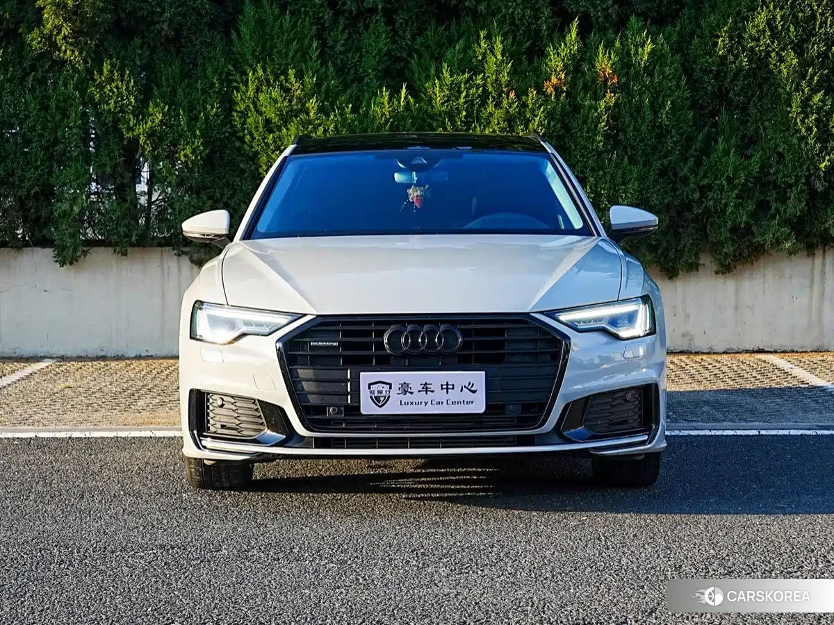 Audi A6 2023 Белый из Китая, фото 4