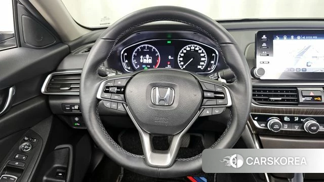 Honda Accord 10th Generation 2022 Белый из Кореи, фото 4