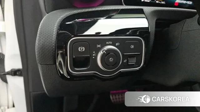 Mercedes-Benz A-Class W177 2020 Белый из Кореи, фото 4