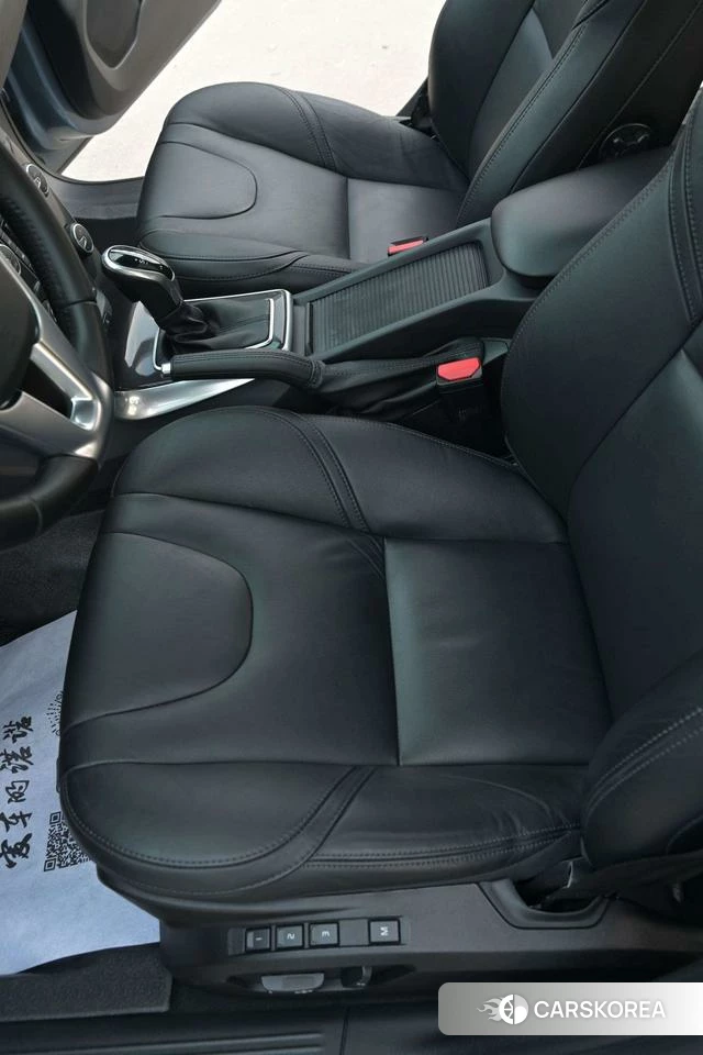 Volvo V40 2019 Синий из Китая, фото 4