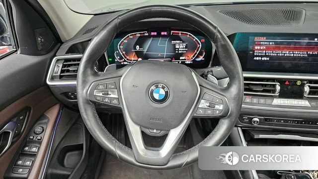 BMW 3 Series (G20) 2020 Темно-зеленый из Кореи, фото 4