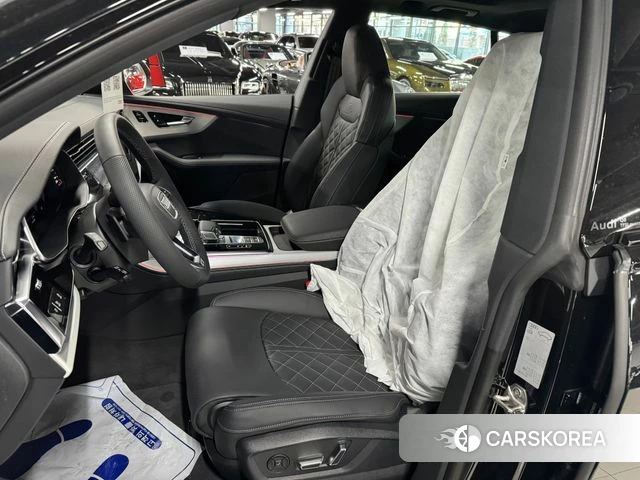 Audi Q8 (4M) 2026 Черный из Кореи, фото 4